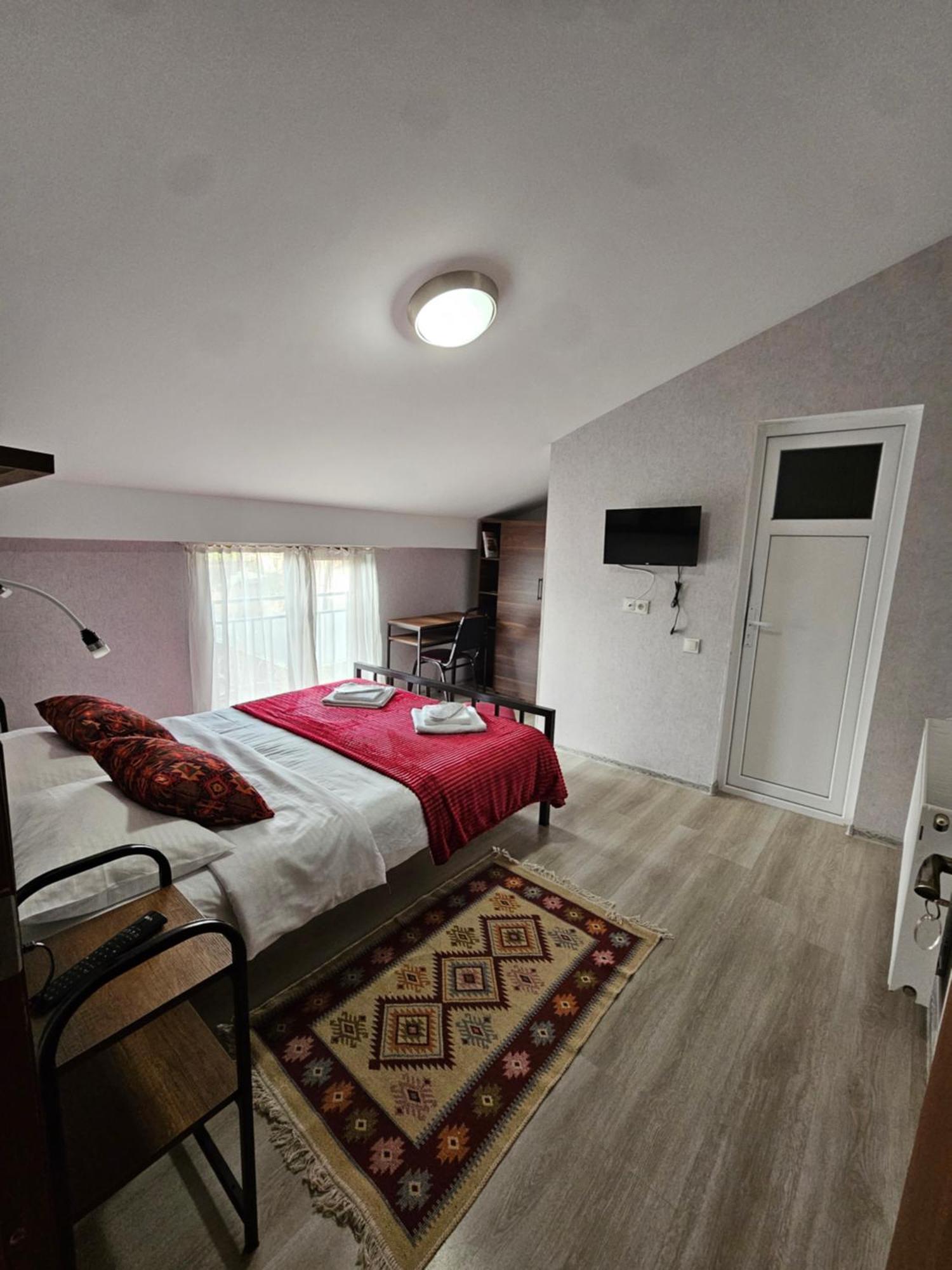 Hotel Tradicia 트빌리시 외부 사진